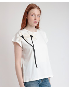 Camiseta Manga Corta Flor... 2